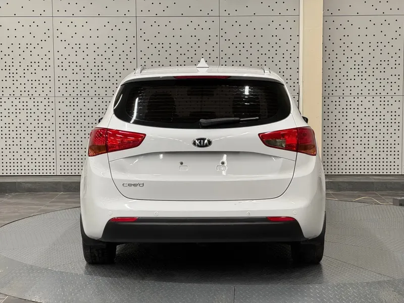 Kia Ceed, 2018, фото 4