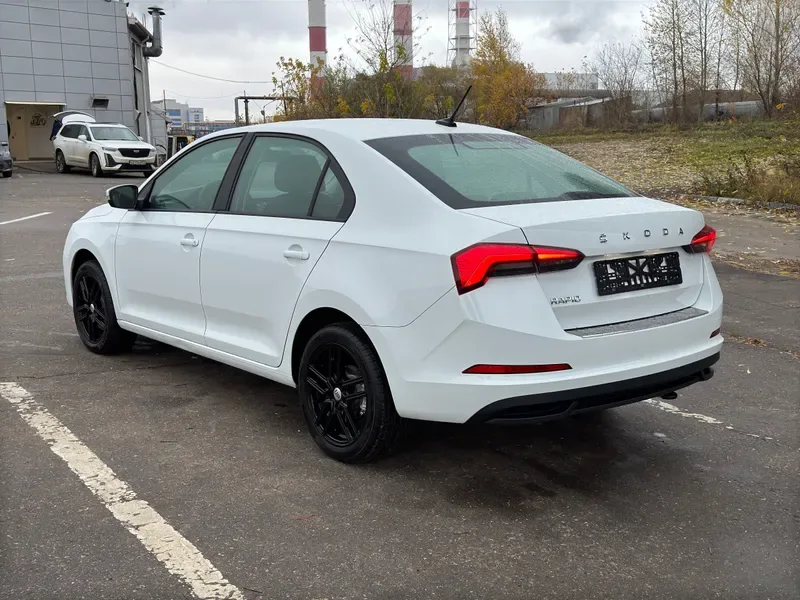 Skoda Rapid, 2021, фото 2