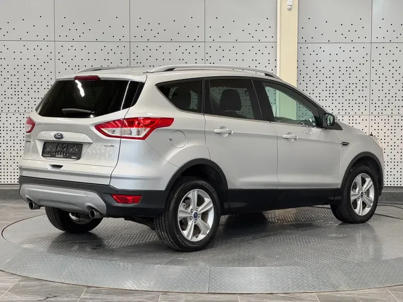 Ford Kuga, 2016, фото 4